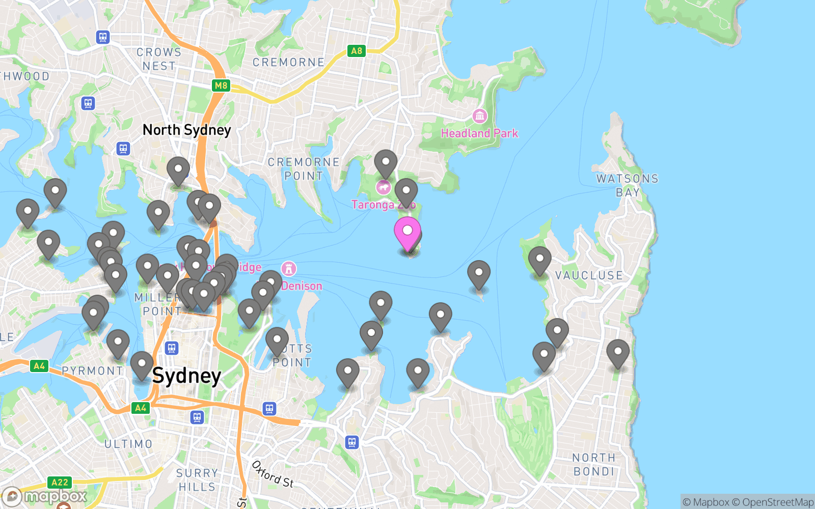 Map showing Bradleys Head: Amphitheatre  and nearby vantage points